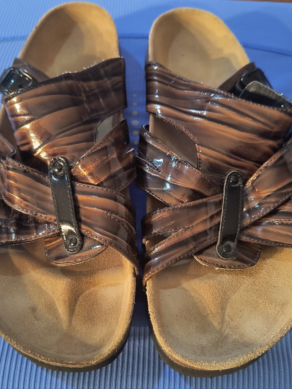 Betula By Birkenstock Grenada bronze  with black accents Women's sz 11